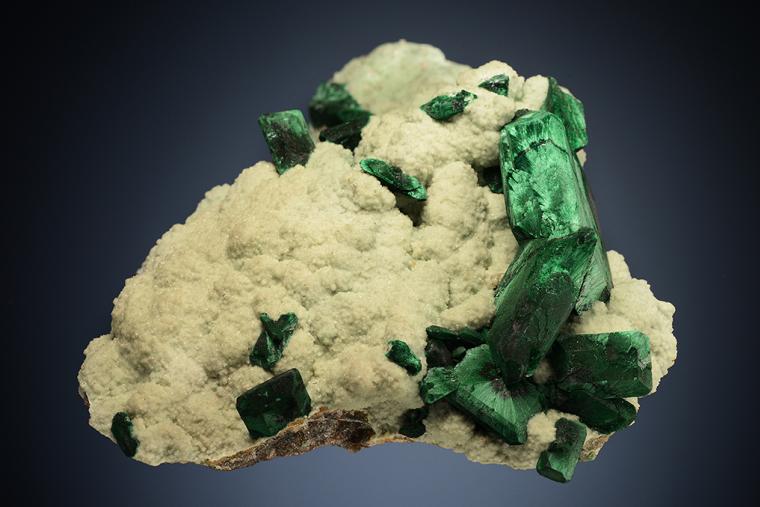 MALACHITE after AZURITE on SMITHSONITE